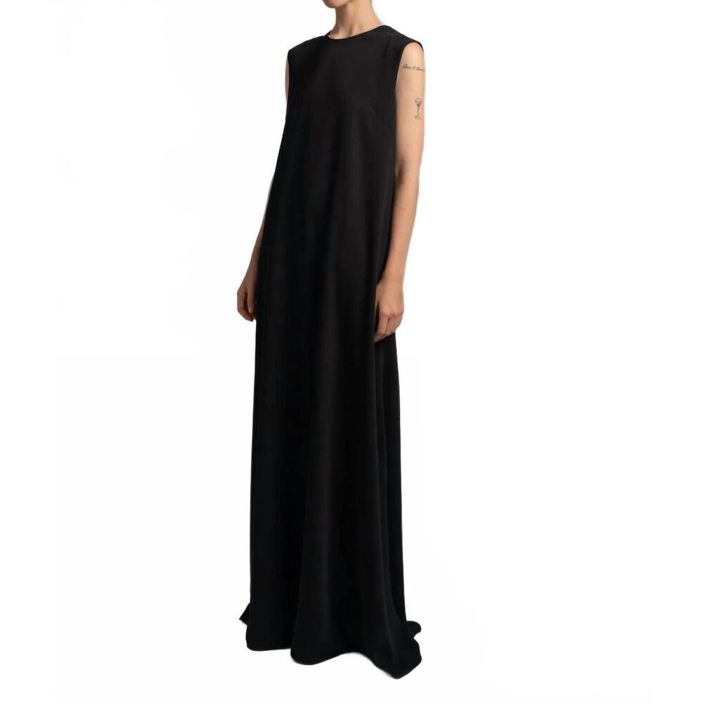 NEW SLOAN sleeveless a-line gown in black